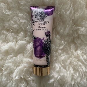 New V.S. Dreamy Plum Dahlia Shea Fragrance Lotion